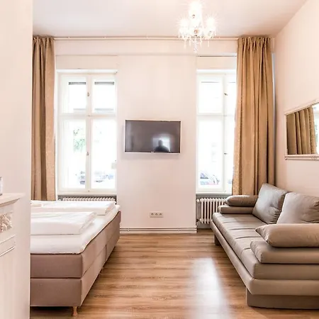 Fritz By Rockchair Apartments L Superhost Status L 3 Bedrooms Boxspringbeds 2 Bathrooms 2 Kitchen - Cozy Family & Business Flair Welcomes You! Берлин Экстерьер фото