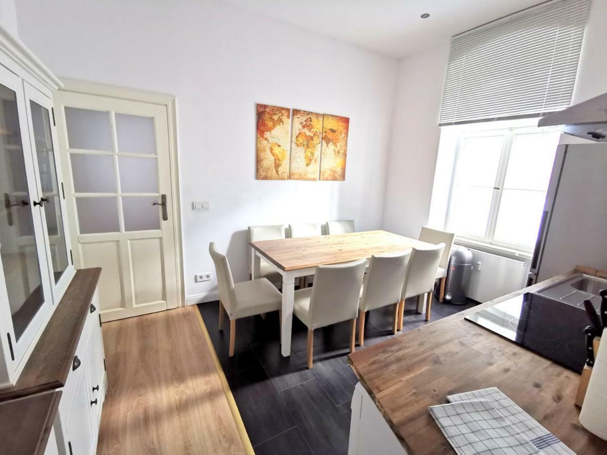 Appartement Fritz By Rockchair L Superhost Status L 3 Bedrooms Boxspringbeds 2 Bathrooms 2 Kitchen - Cozy Family & Business Flair Welcomes You! Berlin